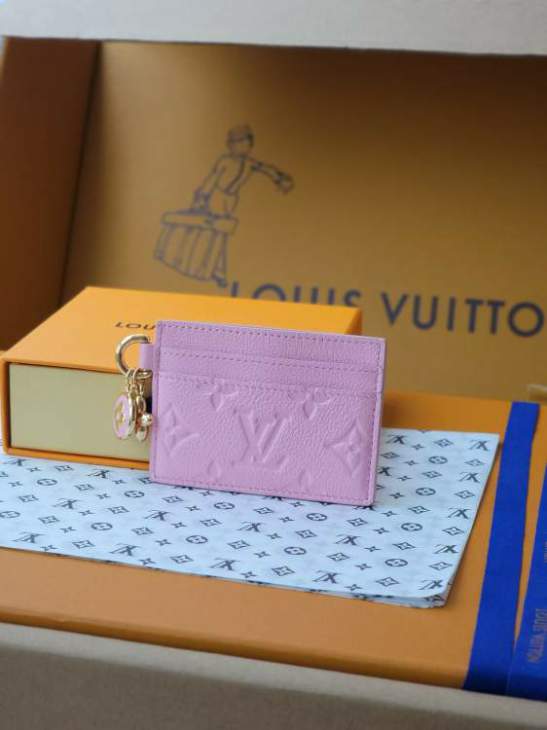 Picture of Louis Vuitton Wallets _SKUfw198285782fw